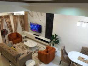 Unit 6 B15 Court